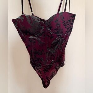 Elegant Floral Bodysuit - Burgundy and Black